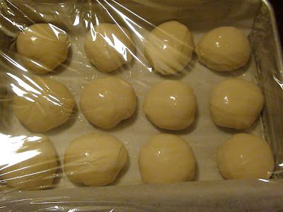 zsuzsa is in the kitchen: OVERNIGHT BUNS Overnight Buns Recipe, Overnight Buns, Jelly Salad, Meringue Mushrooms, Hungarian Cuisine, Yeast Breads, Rustic Bread, Breads & Buns, Stuffed Mushroom Caps