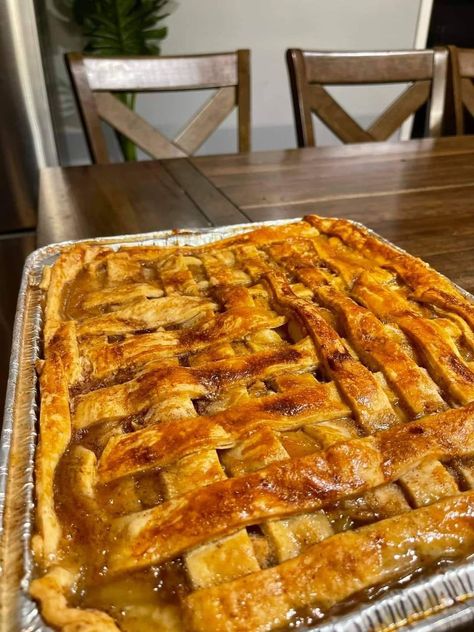 Peach Cobbler Pie, Homemade Peach Pie, Best Peach Cobbler, Frozen Peaches, Cobbler Topping, Grandma's Recipes, Grandma Cooking, Ina Garten Recipes, Peach Cobbler Recipe