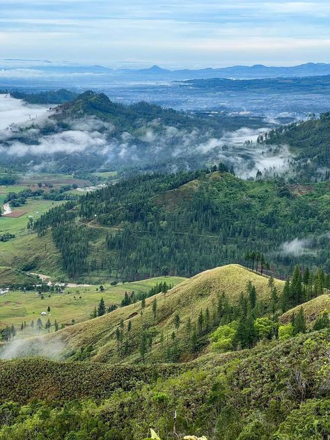 A view you could see when you hike in Bukidnon Bukidnon Aesthetic, Malaybalay Bukidnon, Bukidnon Philippines, Butuan City, Philippine Map, 2025 Moodboard, Philippines Culture, Long Way Home, Aesthetic Shop