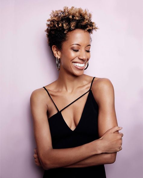 Carly Cushnie Carly Cushnie, Afro Taper, Chop Hairstyles, Taper Cut, Black Women Short Hairstyles, Mini Magazine, Tapered Natural Hair, Edgy Pixie Cuts, Maintaining Healthy Hair