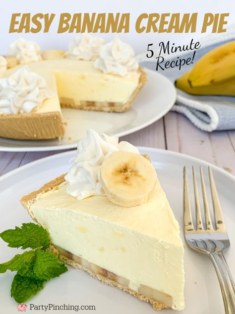 easy banana cream pie, no bake easy banana cream pie, best easy banana cream pie recipe, 5 ingredient banana cream pie, cool whip banana pudding banana cream pie, fresh banana cream pie, frozen banana cream pie Banana Cream Pie Recipe No Bake, Easy Banana Cream Pie With Pudding, Banana Pudding Pie No Bake, Banana Pie Recipe Easy, Cream Pies No Bake, Banana Cream Pie Recipe With Pudding, Easy Homemade Peach Cobbler, No Bake Banana Cream Pie, Easy Banana Cream Pie Recipe