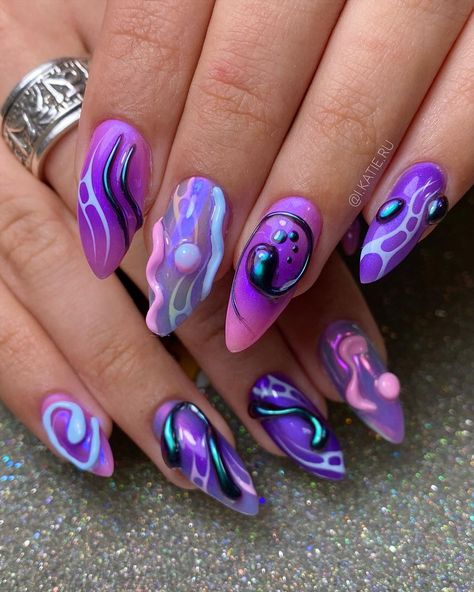 Summer Nail Square, Nail Trends For 2023, Nail Square, Alien Nails, Crazy Nail Designs, Purple Nail Art, Punk Nails, Fall Nail Trends, Nails Trends