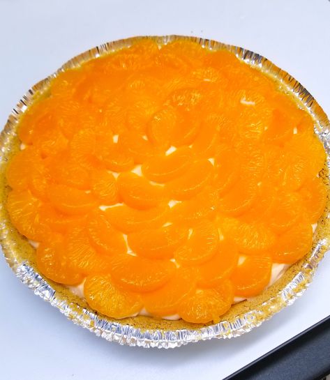 Mandarin Orange Yogurt Pie Recipe Yogurt Pie Recipe, Homemade Pumpkin Spice Cake, Homemade Fruit Smoothies, Rita Recipe, Yogurt Pie, Orange Yogurt, Orange Food Coloring, Pumpkin Spice Cookies, Cookie Recipes Homemade