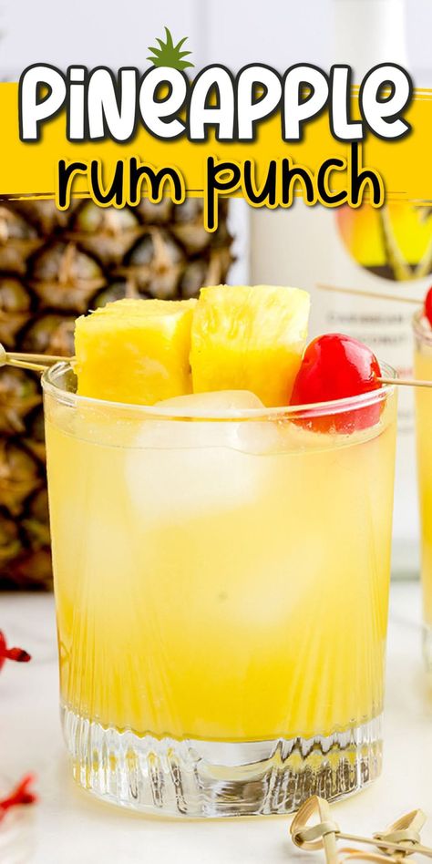 Pineapple Rum Punch Pineapple Rum Punch Recipes, Pineapple Drinks Alcohol, Sunshine Drink, Pineapple Rum Punch, Pineapple Rum Drinks, Malibu Rum Drinks, Coconut Rum Drinks, Rum Drinks Recipes, Rum Punch Recipes