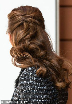 The Duchess wore her brunette locks in signature bouncy curls, which she kept away from her face in a chic half-up hairstyle. A basic version of the look can be achieved in minutes, with extra time needed for curls like the ones Kate wore to Evelina Children's Hospital in London on 28 January, pictured left and right Kate Middleton Hair, Half Ponytail, Bouncy Curls, Chic Hairstyles, Creative Workshop, Natural Honey, Half Up Hair, The Duchess, Portrait Gallery