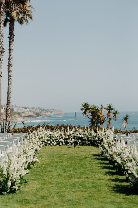 Vibrant Oceantfront Wedding at Montage Laguna Beach - Flowers by Cina Angeles, Los Angeles, California Beach Wedding, Montage Laguna Beach, Oceanfront Wedding, White Floral Arrangements, Luxury Weddings Reception, Beach Flowers, Cabo Weddings