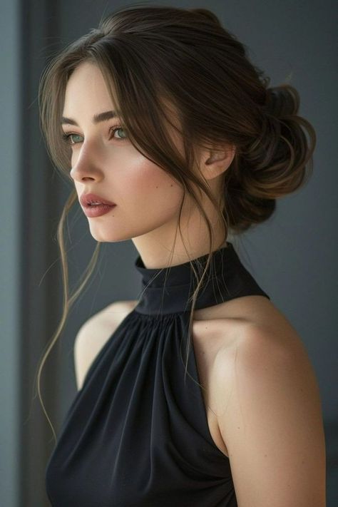 Hair Bun Hairstyles For Wedding, Wedding Hairstyles Loose Braid, Long Hair Fancy Styles, Curls Bun Hairstyles, Elegant Hair For Wedding, Elegant Women Hairstyles, Hair Bun Styles For Long Hair, Wedding Elegant Hairstyles, Wedding Hairstyles Classic