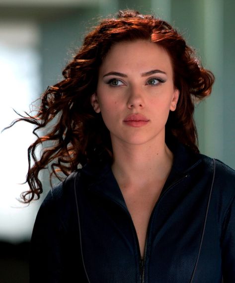 Black Widow's Hair Hides A Major Plot Point In Avengers: Endgame+#refinery29 Наташа Romanoff, Black Widow Avengers, Black Widow Natasha, Black Widow Marvel, Marvel Women, Romanoff, Natasha Romanoff, Avengers Endgame, Blonde Bobs