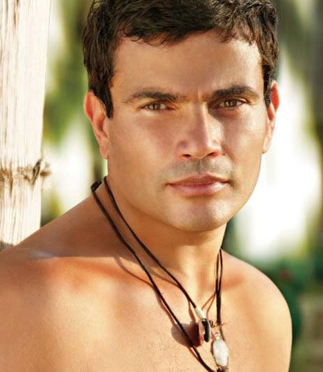 Arab Singer, Egyptian Man - Amr Diab Egyptian Man, Egyptian Men, Amr Diab, Iphone Wallpaper Music, The Power Of Music, Arab Men, Guy Names, Dream Guy, Digital Music