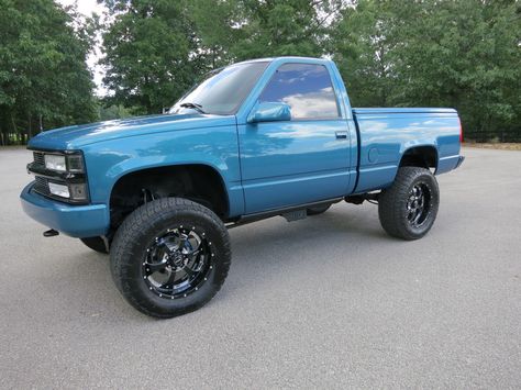 Completely tricked out 1997 Chevrolet Silverado 1500 lifted 1997 Silverado 1500, Z71 Silverado, Chevy Obs, Computer Storage Devices, Classic Cars Usa, Obs Chevy, Trucks Lifted, Trucks Lifted Diesel, Chevy 1500