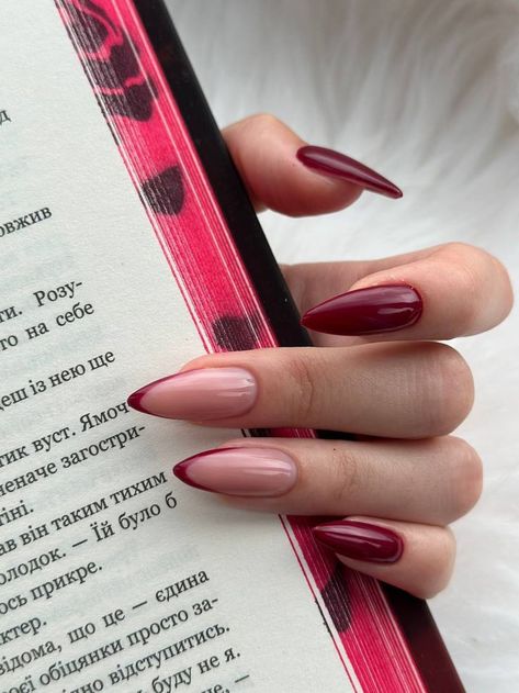 Brown And Red Nails, Book Inspired Nails, Red Aesthetic Nails, Nailart Aesthetic, Nail 2023, Bridesmaids Nails, Wine Nails, 2023 Nails, Casual Nails