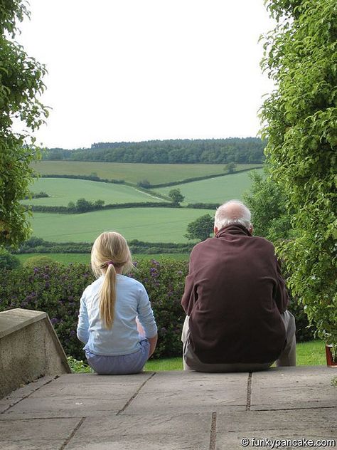 Miss the times like this with my grampa. Grandfather And Granddaughter Aesthetic, Grandpa And Granddaughter Pictures, Grand Father And Grand Daughter, Grandfather Aesthetic, Grandparents Aesthetic, Grandpa And Granddaughter, Grandparents Photography, Grandpa Aesthetic, Like My Father