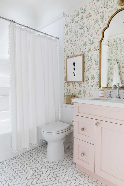 30 Beautiful Bathroom Wallpaper Ideas Pink Bathroom Vanity, Girls Bathroom Design, Mindy Gayer Design, Girly Bathroom, Girl Bathrooms, Pink Vanity, Bath Girls, Girls Bathroom, Upstairs Bathrooms