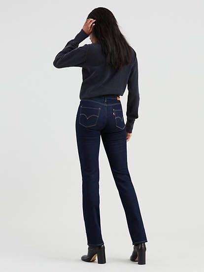 724 High Rise Straight Women's Jeans - Dark Wash | Levi's® US Levis Jeans Outfit Winter, Levis 724, Levi Jeans Outfit, High Waist Bootcut Jeans, Winter Mode Outfits, Levis Outfit, Jeans Outfit Winter, Dark Wash Bootcut Jeans, Dark Blue Jeans