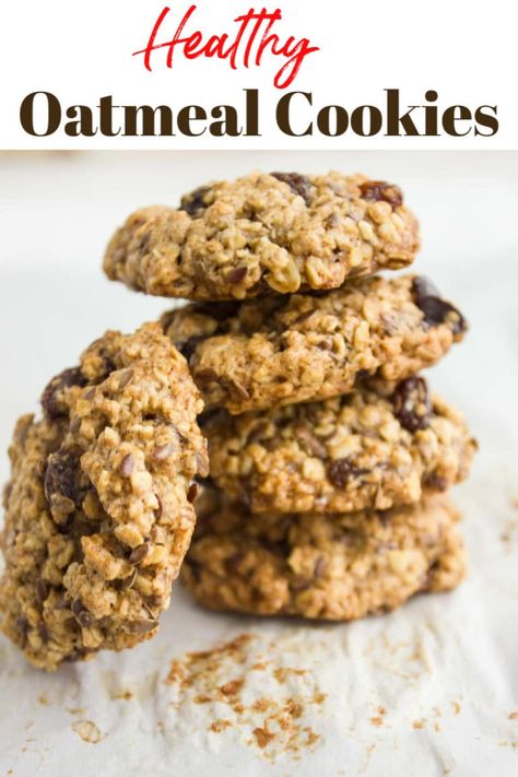 If you’re looking for healthy oatmeal cookies, this one is a winner. It has all the flavors you crave, but not the fat. It’s a chewy and puffy cookie studded with oats and goodies! Video recipe! #OatmealCookies #CookieRecipes #Video Healthy Oatmeal Raisin Cookies, Oatmeal Cookie Recipes Healthy, Oatmeal Raisin Cookies Healthy, Soft Oatmeal Cookies, Cookies Oatmeal, Cookies Chewy, Cookie Recipes Oatmeal Raisin, Healthy Hacks, Healthy Oatmeal Cookies