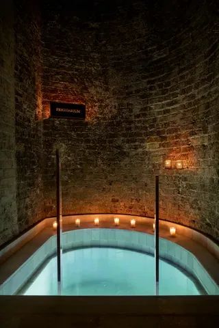 AIRE Ancient Baths- These are the most affordable spas in London right now Aire Ancient Baths, Spa London, Prenatal Massage, Thermal Spa, Hydrating Hair Mask, Shoulder Massage, Spa Retreat, Natural Facial, Bethnal Green