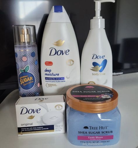 Dove Scent Combos, Smell Good Combo Dove, Dove Shower Routine, Hygiene Combos, Matching Scents, Scent Combos, Body Hygiene, Hygiene Care, Shower Skin Care