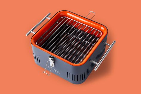 These Are the Top Portable Grills for Grilling on the Go Dorm Activities, Grilled Chicken Burgers, Portable Bbq Grill, Portable Grills, Chevrolet Van, Mini Grill, Small Grill, Portable Charcoal Grill, Cooking For A Group