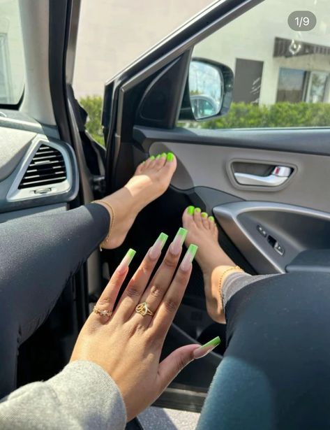 Green Toes Nails, Spring Nails Black Women, Green Pedicure, Green French Tip Nails, Green Toe Nails, Green French Tip, Matching Nails, Neon Green Nails, Gel Toe Nails