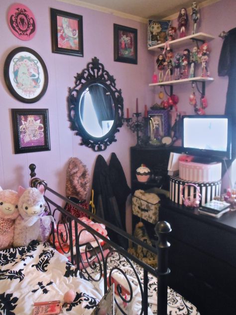 Release the Bats! — My new room is freakin’ sweet, if I do say so... Gothic Princess Room, Pastel Goth Bedroom Aesthetic, Dark Kawaii Room, Kawaii Goth Bedroom, Pastel Goth Bedroom Ideas, Creepy Cute Room, Pastel Goth Room Ideas, Pastel Goth Bedroom, Pink Goth Bedroom