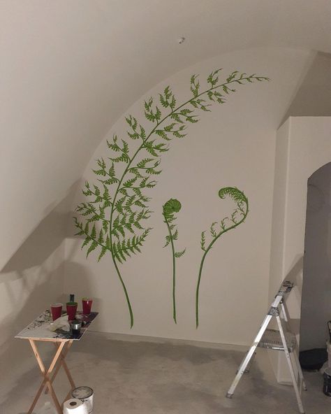 Fern Wall Mural, Fern Mural Painting, Painting Walls Ideas Creative, Fern Mural, Bathroom Mural Ideas, Stairway Mural, Stairwell Mural, Brick Wall Drawing, Hobbit Home