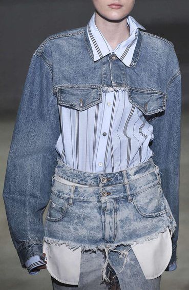 Unravel ....detail... Denim Jacket Trend, Deconstruction Fashion, Denim Inspiration, Denim Projects, Recycle Jeans, Upcycled Fashion, Upcycled Denim, Recycled Denim, Denim Details