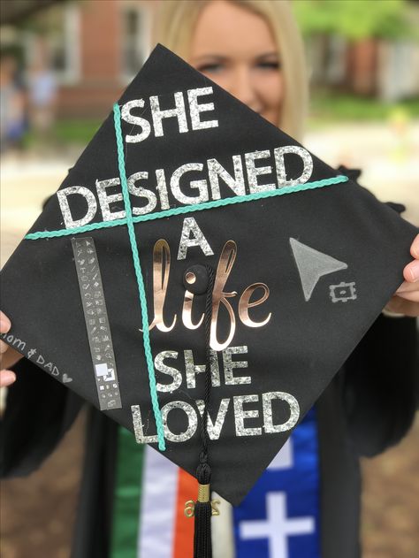 Graphic Design Graduation Cap Ideas, Bachelor Of Arts Graduation Cap, Graduation Cap Graphic Design, Graduation Cap Designs Graphic Design, Graphic Designer Graduation Cap, Interior Design Graduation Pictures, Graphic Design Grad Cap, Acotar Graduation Cap, Interior Design Graduation Cap