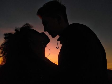 Domestic Couple Aesthetic, Blasian Couple Aesthetic, Interracial Couple Aesthetics, Sun Queen, Swirl Couples, Interacial Couples, We Found Love, Couple Silhouette, Black Love Couples