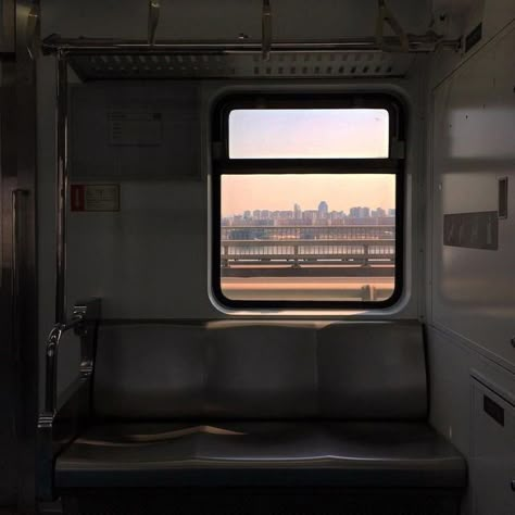 Me Core, Dark Paradise, Train Car, City Aesthetic, Art References, A Train, City Life, Aesthetic Photo, The Window