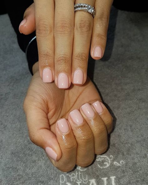 Gel Nails Regular Nails, Short Natural Length Acrylic Nails, Nude Gel Manicure Short Nails, Short Acrylic Nails Natural Color, Short Classy Natural Nails, Extra Short Manicure, Neutral Base Nails, Short Biab Nails Neutral, Gel Builder Nails Design Short