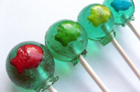 fish bowl lollipops via Foodista