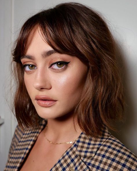 Best Haircut for Rectangle Faces: French Bob Hairstyles With Bangs Square Face, Diamond Face Short Haircut, Bottleneck Bob, Bob For Round Face, Best Haircuts For Square Faces, Diamond Face Haircut, Haircut Guide, Ella Purnell, Haircut For Square Face