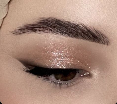 Quinceanera Makeup, Maquillage On Fleek, Prom Eye Makeup, Eye Makeup Pictures, Smink Inspiration, Pinterest Makeup, Makijaż Smokey Eye, Dope Makeup, Makeup Eye Looks