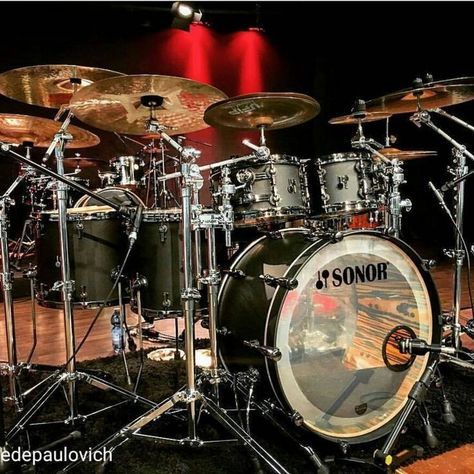 Drums Photography, Drum Sets, Drum Music, How To Play Drums, Snare Drum, Drum Kits, Drum Set, Percussion, Eye Candy