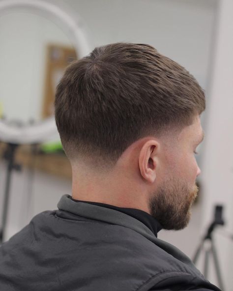 Mid Taper Fade Buzzcut, Taper Fade With Short Hair, Midfade Haircut For Men, Crop Top Taper Fade, Taper Short Hair, French Crop Taper Fade, Short Hair Taper Fade, Taper Fade Haircut Short Hair, Short Hair Taper