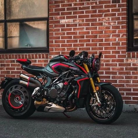 Mv Agusta Rush 1000 Wallpaper, Mv Agusta Rush 1000, Mv Agusta Dragster, Gadget Tecnologici, Tmax Yamaha, Custom Bikes Cafe Racers, Stylish Bike, Motorcross Bike, Мотоциклы Cafe Racers