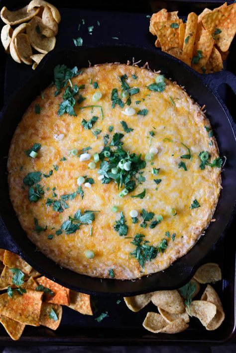 Bean And Cheese Dip, Cooking Motivation, Bean Cheese Dip, Tortilla Chip Recipe, Bean Dip Recipes, Homemade Taco Seasoning Recipe, Fish Fingers, Spicy Dip, Spicy Tacos