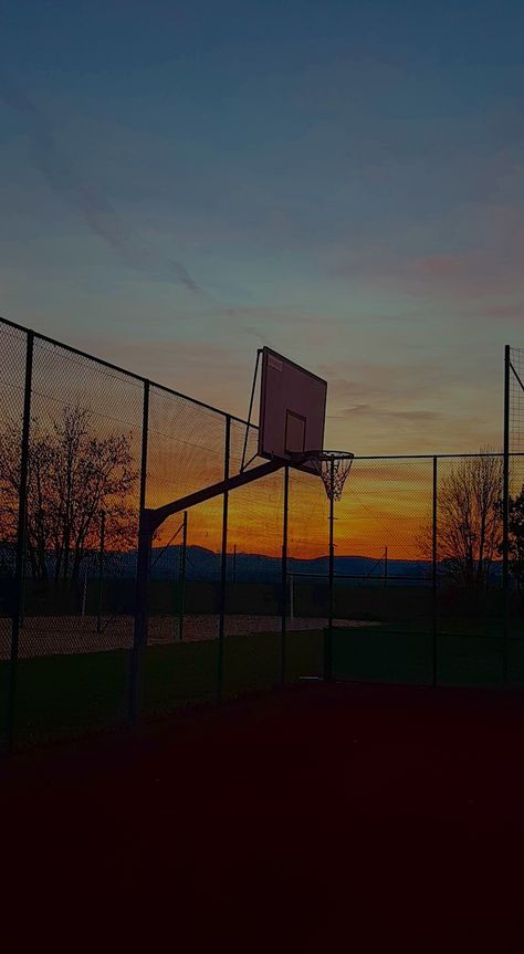 Sunset at the basketball court Basketball Ball Sunsent Sun Sky Evening Summer Vaccations Sunset Basketball Court, Outdoor Basketball Court Aesthetic, Aesthetic Basketball Court, Basketball Court Aesthetic, Basketball Court Photoshoot, Court Photoshoot, Basketball Stadium, Summer Basketball, Outdoor Basketball Court