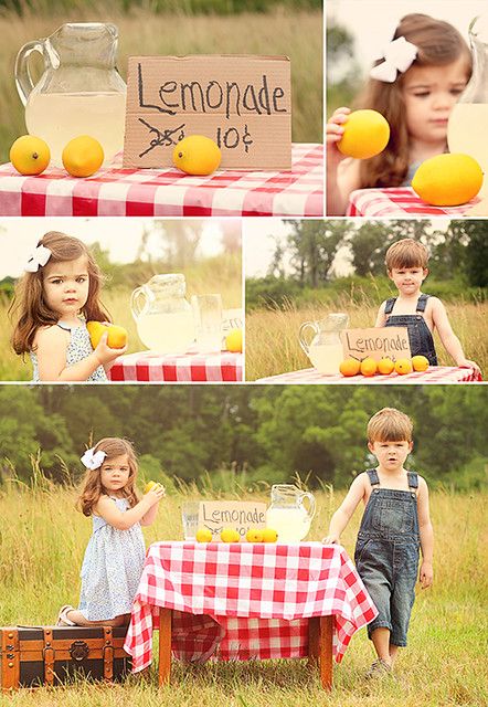 Vintage Photography Ideas, Spring Mini Session Ideas, Lemonade Stand Photo Shoot, Kids Lemonade Stands, Spring Mini Session, Mini Session Ideas, Kids Lemonade, Lemonade Stands, Making Lemonade