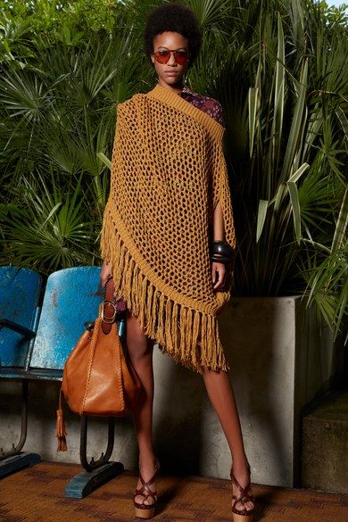 Beachy Dresses, شال كروشيه, Pull Crochet, Mode Crochet, Vogue Knitting, Resort 2020, Outfits 2023, Cooler Look, Vestidos Vintage