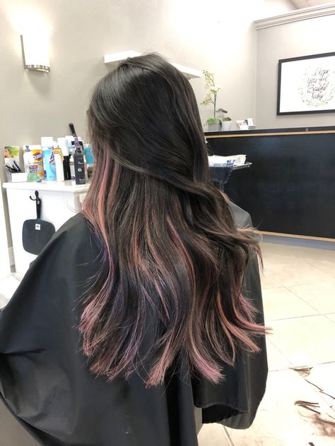 Red Brown Highlights Asian Hair, Peak A Book Hair Color, Asian Hair Pink Highlights, Hair Dye Inspo Asian, Peekaboo Hair Color Korean, Brown Pikaboo Hair, Korean Pink Highlights, Hair Dye Ideas For Long Hair, Asian Hair Dye Ideas Colour