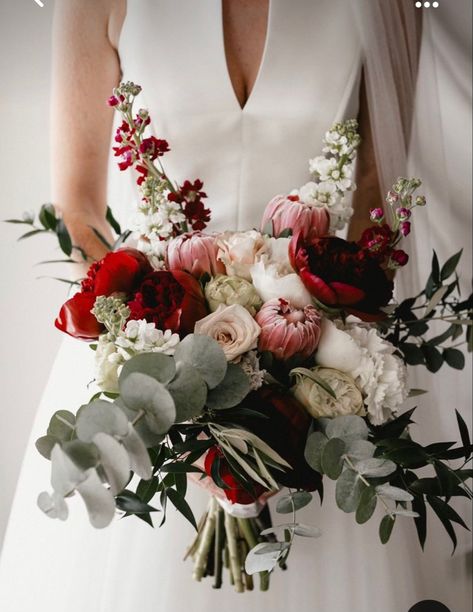 Cabernet Wedding Flowers, February Engagement Pictures, Red And White Flower Bouquets, White And Red Bouquet, Burgundy Bouquet Wedding, Wine Wedding Flowers, Hilltop Wedding, Burgundy Bridal Bouquet, Wine Colored Wedding