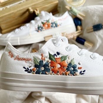 Embroidery Wedding Shoes, Embroidered Bridal Shoes, Embroidery Sneakers Diy, Embroidered Shoes Diy, Embroidery Shoes Diy, Boot Embroidery, Embroidered Wedding Gifts, Embroidery Sneakers, Embroidery Boots