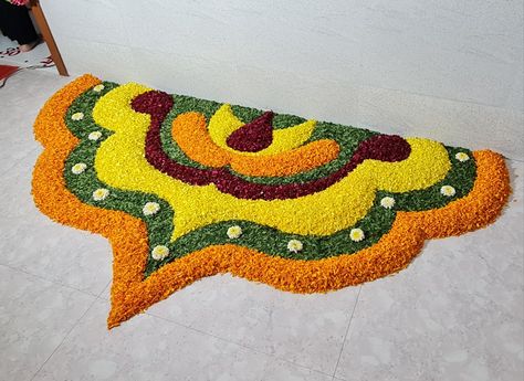 Rangoli Idea With Flower, Flower And Leaf Rangoli, Half Flower Rangoli Designs, Unique Flower Rangoli, Office Rangoli Designs, Rangoli Designs For Office, Peacock Flower Rangoli, Rangoli From Flower Petals, Rangoli Flowers Designs Ideas