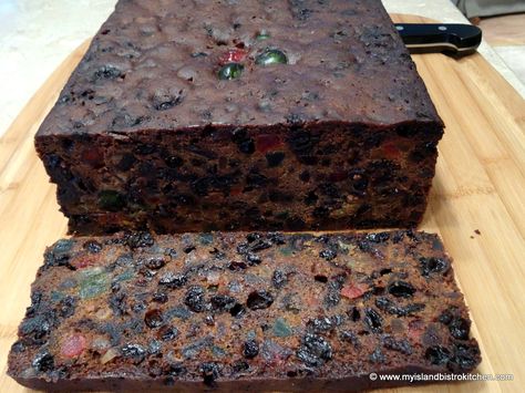 Fruitcakes. People either love them or loathe them and there seems to be no middle ground. I personally favour them and they are part of my annual Christmas traditions. There are basically two kinds of fruitcakes, a light cake and a dark cake. The dark fruitcake is characterized by the addition of molasses, spices, and … Continue reading Dark Fruitcake → Dark Fruit Cake Recipe, Dark Cake, Sugar Fruit, Light Cake, Kek Lapis, Bistro Kitchen, Fruit Cake Christmas, Light Cakes, Dessert Aux Fruits