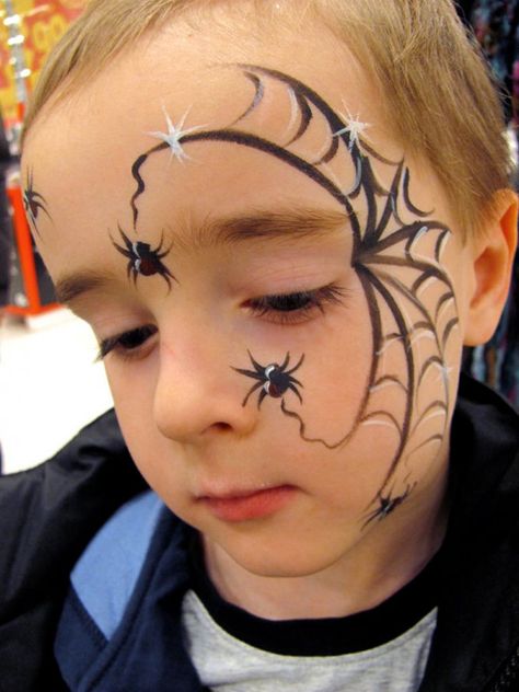 Spiders with great Web #facial #facial #face Spider Face Painting, Face Painting Halloween Kids, Carnaval Make-up, Halloween Makeup For Kids, Web Face, Face Painting For Boys, Halloweenský Makeup, Face Painting Easy, Kids Face Paint