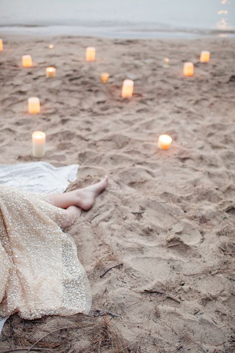 30 Creative Ways to Light Your Wedding Day | http://www.tulleandchantilly.com/blog/30-creative-ways-to-light-your-wedding-day/ Beach Tables, Coconut Party, Seaside Picnic, Beach Wedding Candles, Candle Light Wedding, Candles Light, Photography Hacks, Beach Candle, Ghost Photography