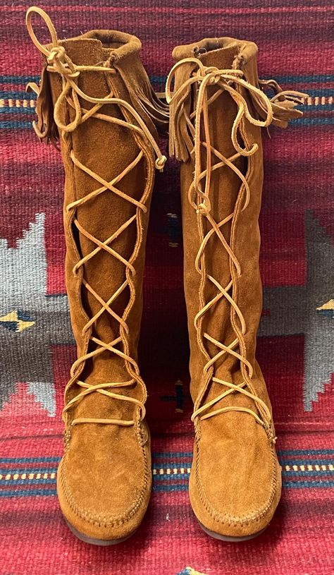 Fringe Moccasin Boots Outfit, Moccasin Boots Outfit, Fringe Moccasin Boots, Fringe Moccasins, Moccasin Boots, Boots Outfit, Moccasins, Boots