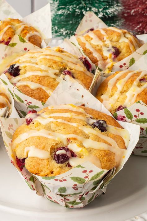 Sour Cream Cranberry Muffins, Dried Cranberry Muffins, Muffins With Sour Cream, Comfort Baking, Lemon Cranberry Muffins, Carrot Muffin, Lemon Cranberry, Sour Cream Muffins, Cream Cheese Icing Recipe