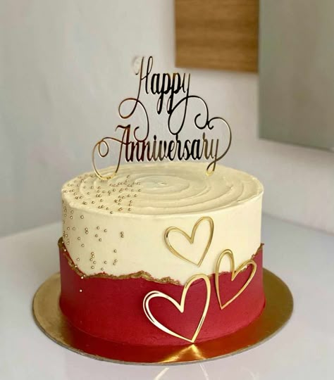 happy anniversary fault line cake heart Heart Shape Birthday Cake For Husband, Aniversary Cakes Designs Simple, Best Anniversary Cake Designs, Heart Cake For Anniversary, 26th Anniversary Cake, 1 Kg Anniversary Cake Design, Romantic Cakes For Husband, 25anniversary Cakes, Cakes For Marriage Anniversary